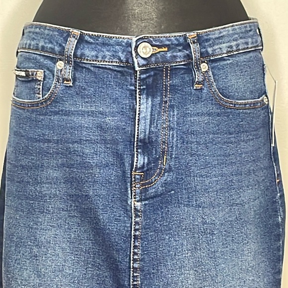 DKNY Jeans Women’s Denim Jean Blue Mini Skirt Size 10 - Picture 4 of 12